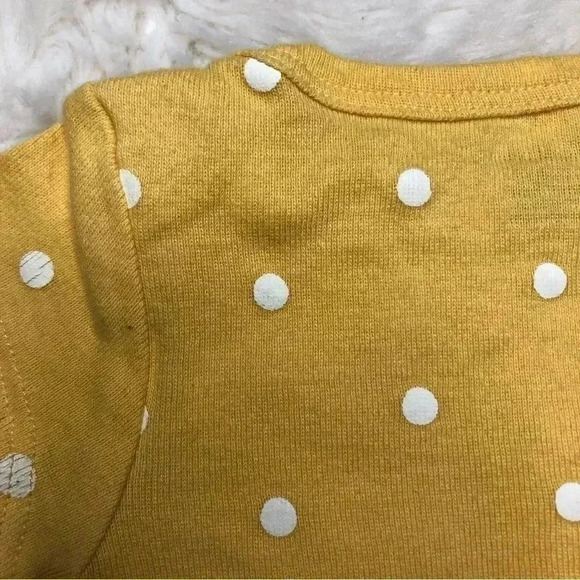 Gerber Onesie Diaper Shirt Yellow / White Polka Dots  Size Newborn - Picture 12 of 16